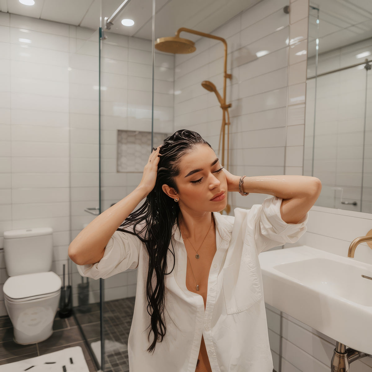 Cómo usar Shampoo Dos Lunas paso a paso